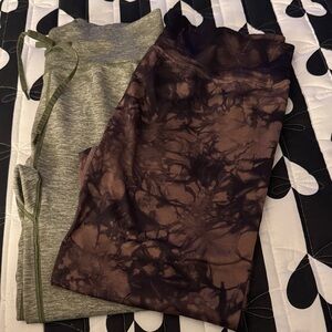Victoria Secret Pink Tie-Dye and Gray Leggings Set